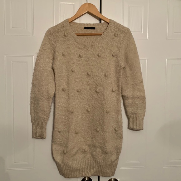 QED London Beige Long sleeved sweater - Picture 1 of 8